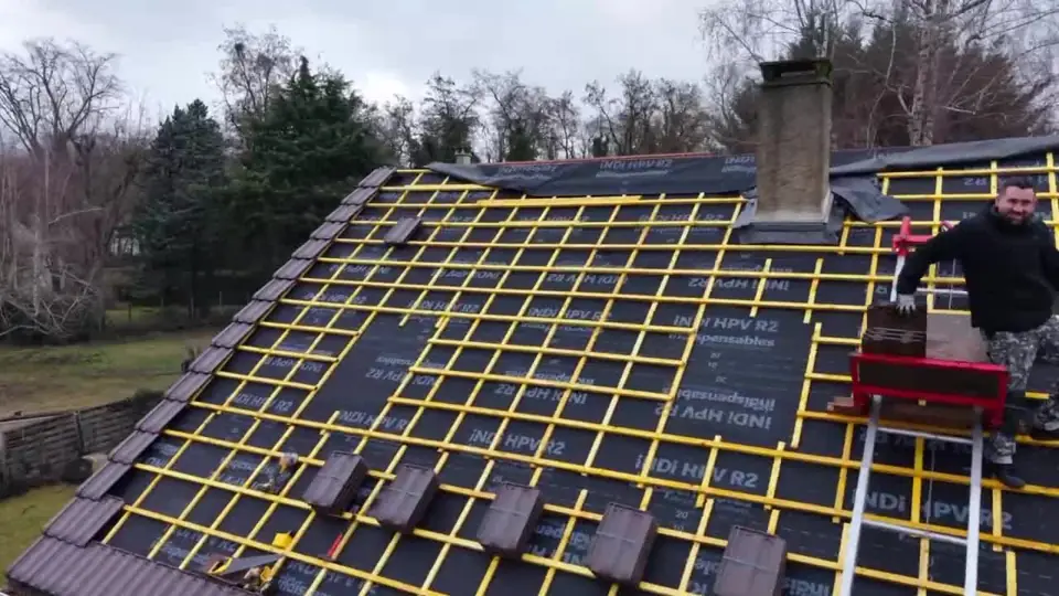 Rénovation d'une toiture dans l'Essonne par Robert Daniel Couverture